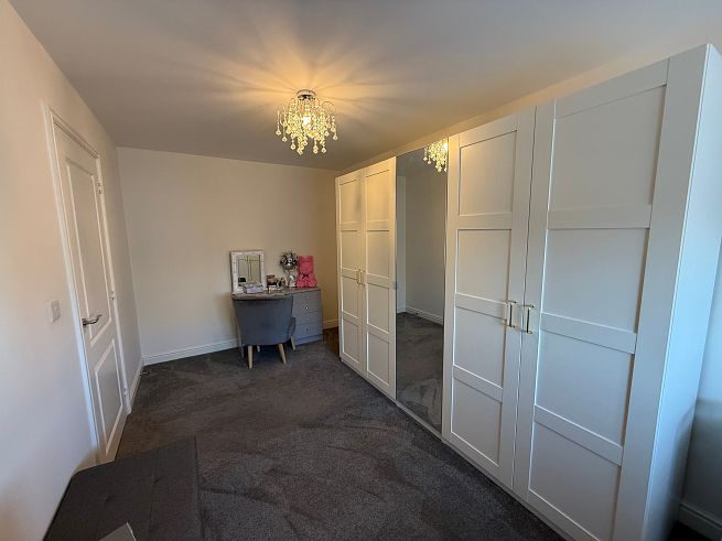 51 Hadrian Way, Nuneaton